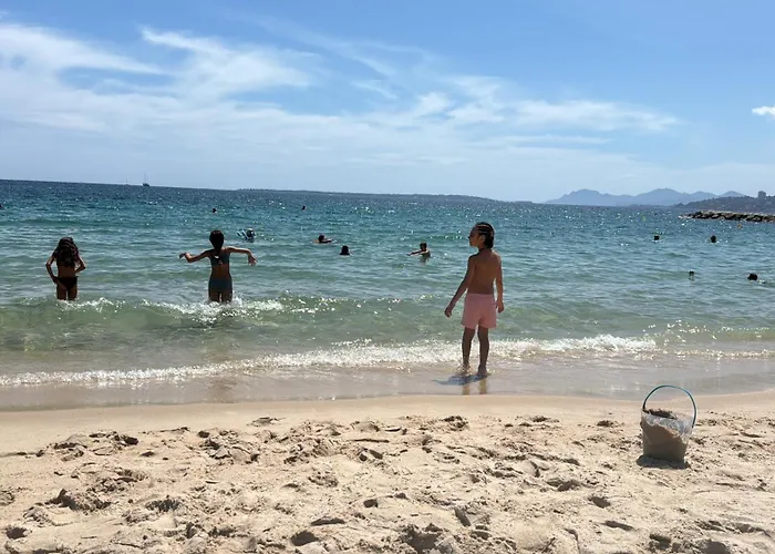 Daire Spacieux 3 Pieces A 200m Des Plages