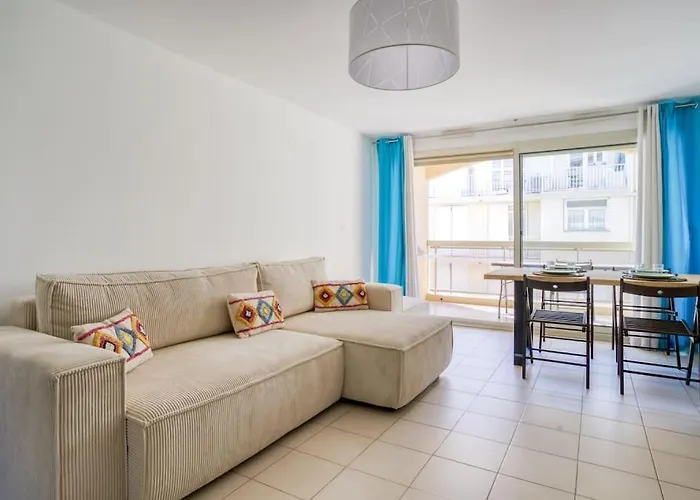 Spacieux 3 Pieces A 200m Des Plages Apartament Antibes